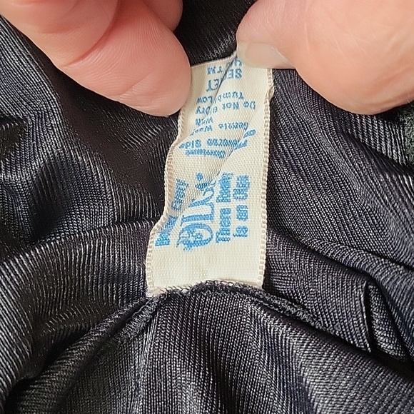 VGUC- Vintage Olga 'Secret Hugs' Half-Slip w/Lace Elastic Waist - Picture 6 of 6